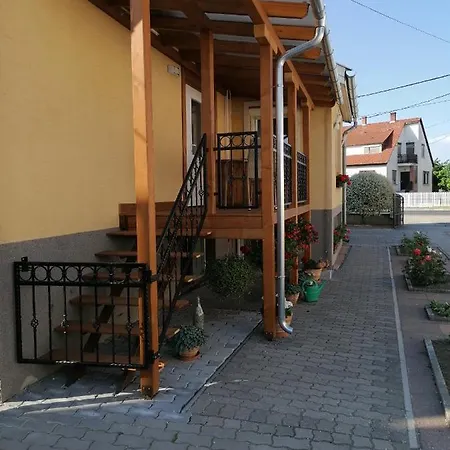 Guest house Kata Vendeghaz