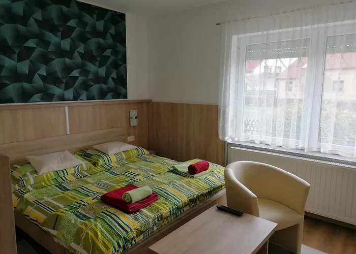 Kata Vendeghaz Bük