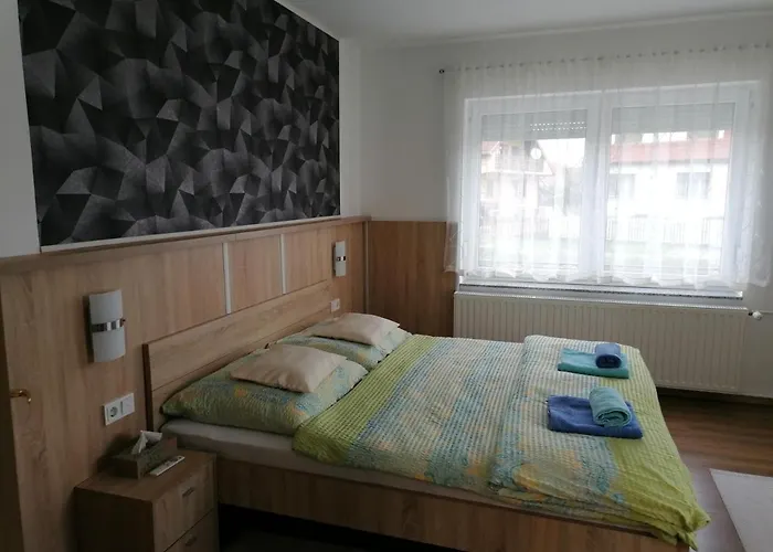 Kata Vendeghaz Bük